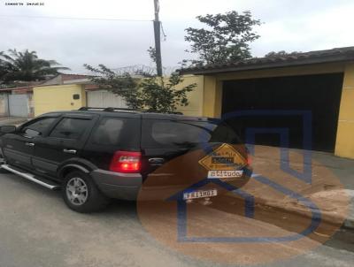 Casa na Praia para Venda na cidade de Caraguatatuba no bairro Golfinho